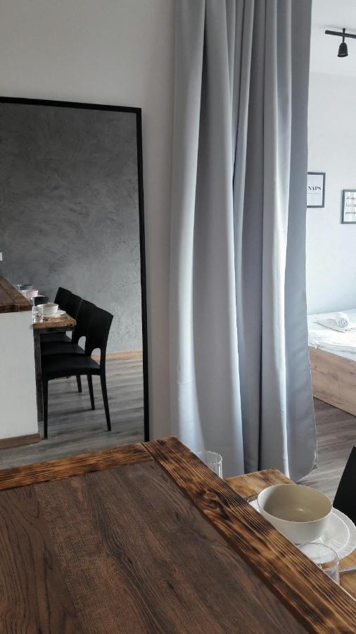 Silver Apartment In Wilanow Varşovia Exterior foto